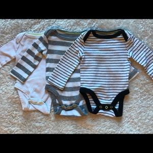Cat & Jack long sleeve onesie nb